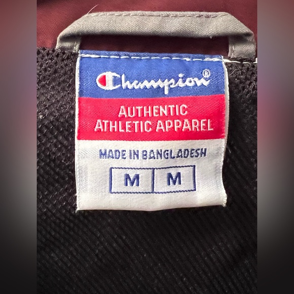 Vintage Champion Windbreaker Athletic Outdoor Jacket Size Medium Adult - Picture 4 of 4